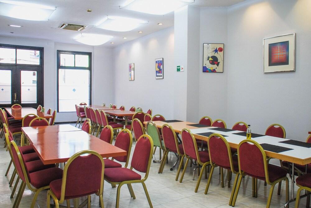 Hotel Faranda Pathos Gijon, Ascend Hotel Collection Extérieur photo